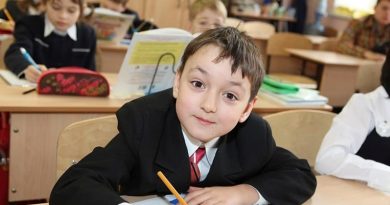 Szkoły ruszą dopiero we wrześniu