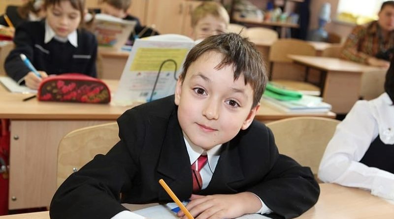 Szkoły ruszą dopiero we wrześniu