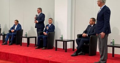 burmistrz szkudlarek popierają Trzaskowskiego