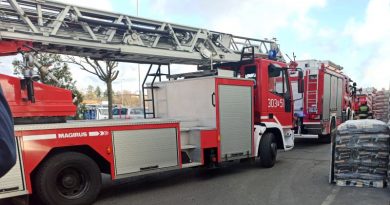 6 wozów strażackich pod Leroy