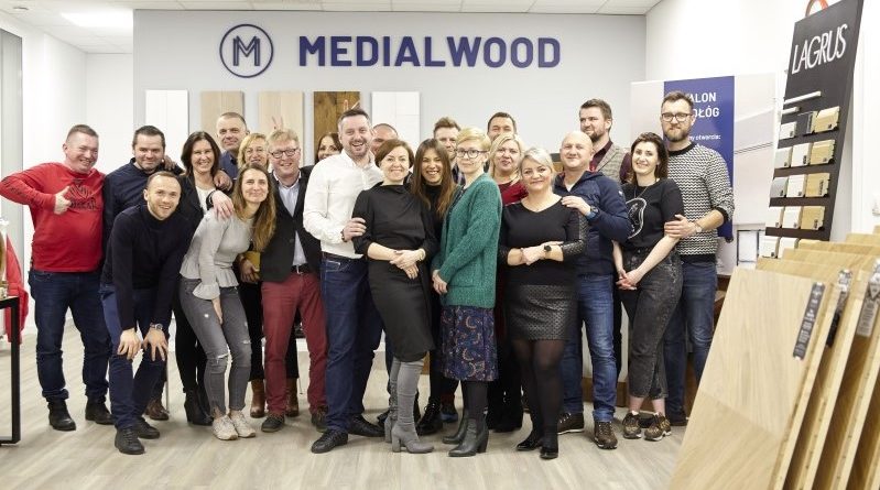 salon sprzedaży podłóg MEDIALWOOD