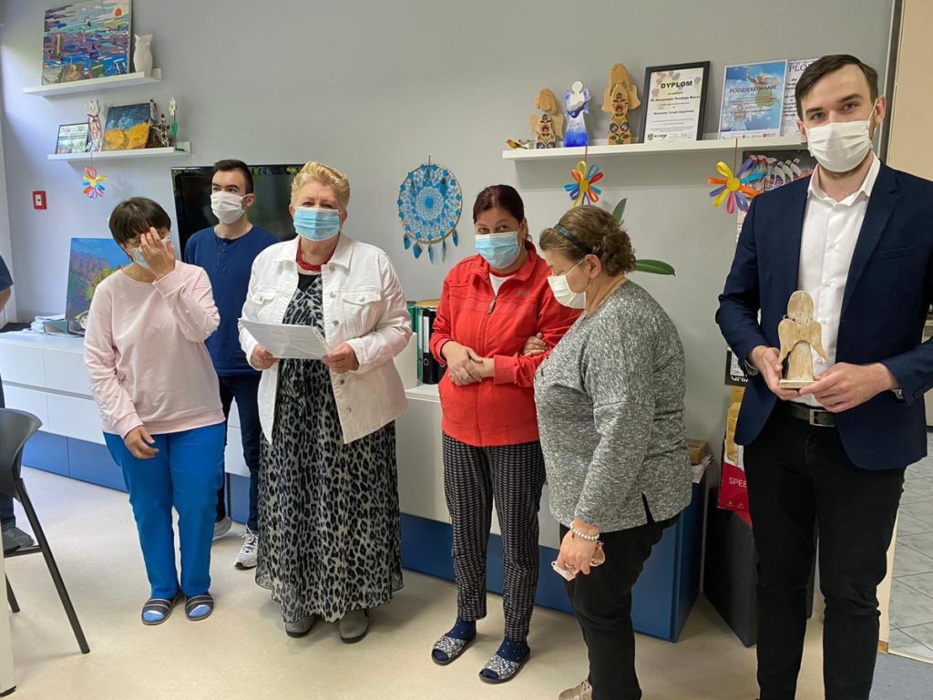 Projekt Poznań przekazał maseczki