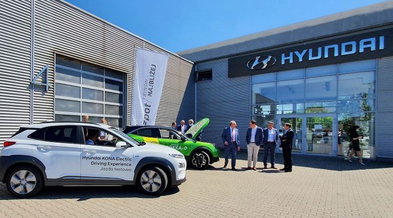 Elektromobilność - w salonie Hyundai Szpot