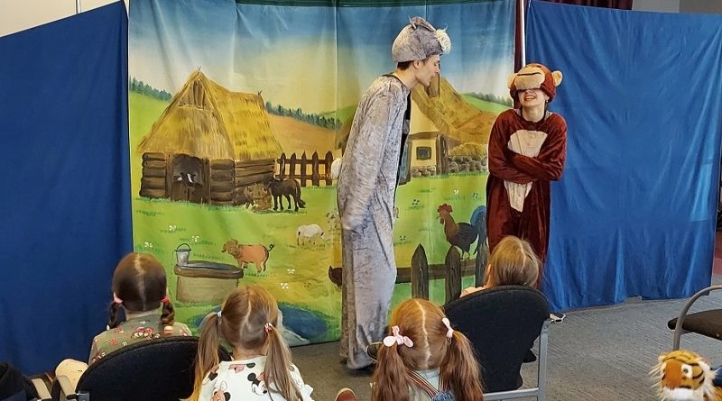 Spektakl teatralny Małpka Fiki