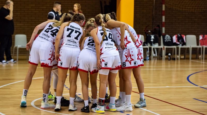 Pierwsze zwycięstwo w 1LK