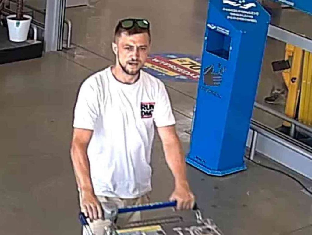 Poszukiwany podejrzany o kradzież w Swarzędzu