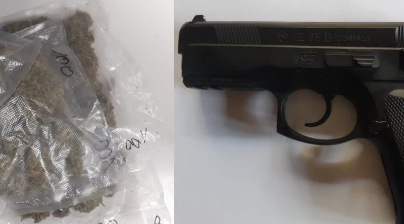 Narkotyki i broń w gminie Kostrzyn