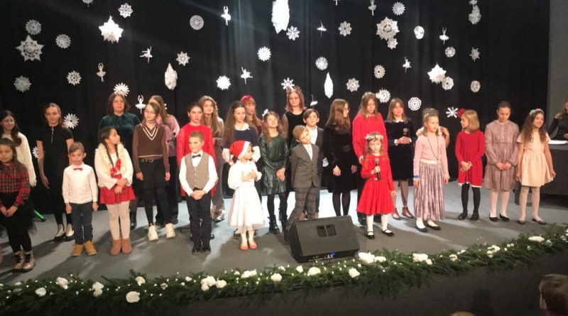 Młodzi artyści wprowadzili widownię