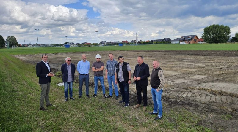 W Kostrzynie startuje budowa lodowiska