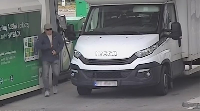 Kradzież na stacji paliw w Swarzędzu