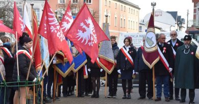 Oddali hołd Powstańcom