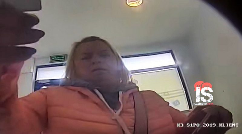 Przywłaszczenie pieniędzy z kasetki z bankomatu