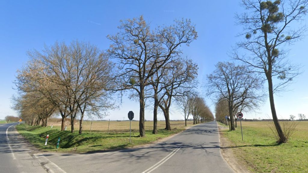 Przejazd kolejowy w Uzarzewie nieczynny