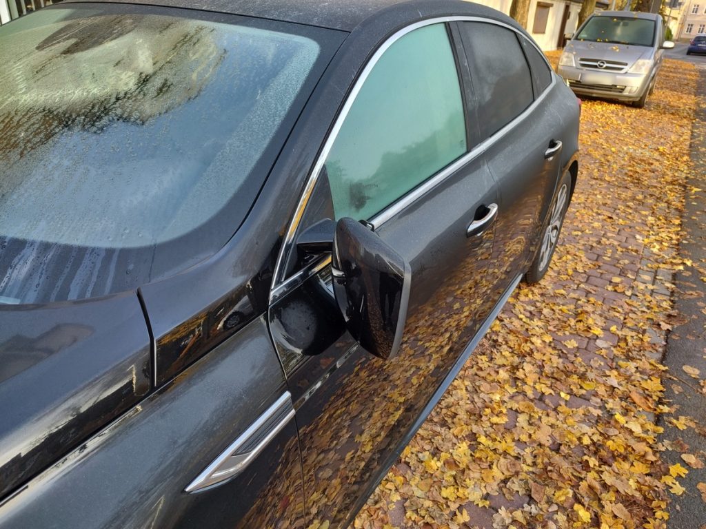 Niszczył samochody na placu Niezłomnych