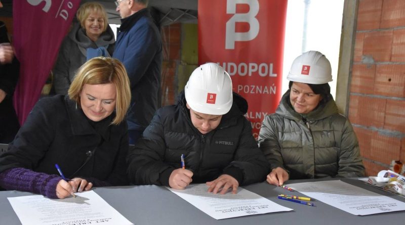 Wmurowanie aktu erekcyjnego