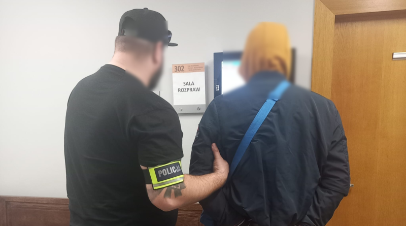 Kierowca z zakazem prowadzenia pojazdów ukarany błyskawicznie