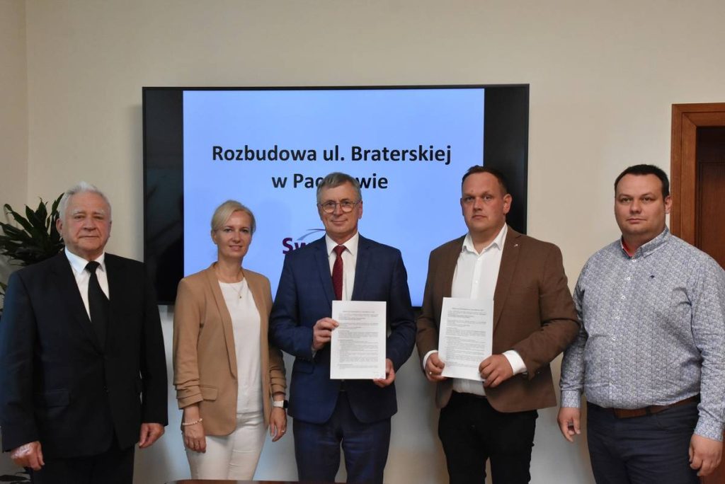 Rozbudowa ulicy Braterskiej w Paczkowie – podpisano umowę
