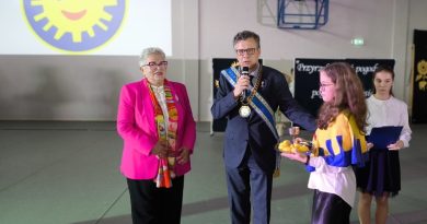 Barbara Kucharska uhonorowana Orderem Uśmiechu w Kobylnicy