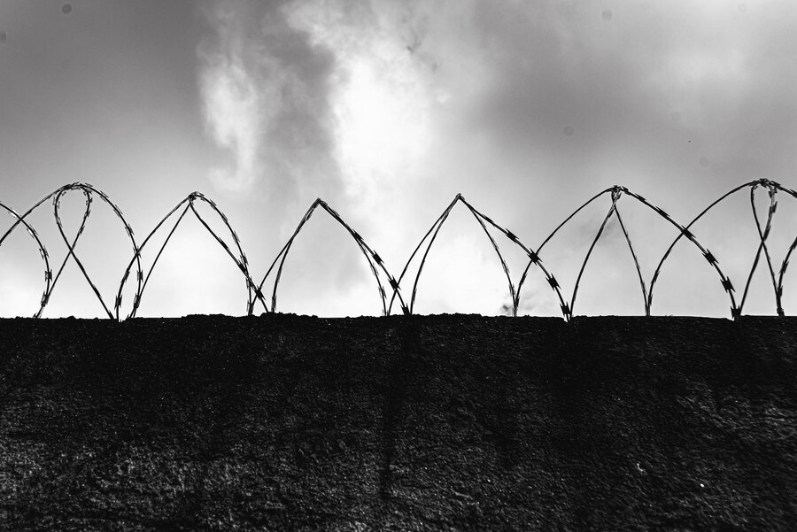 Dziecięce Auschwitz: głos ocalonego – spotkanie z Jerzym Jeżewiczem w Paczkowie