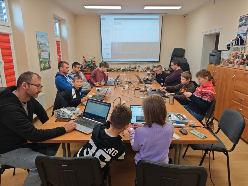 Warsztaty Inteligentny Dom – IoT w Paczkowie za nami