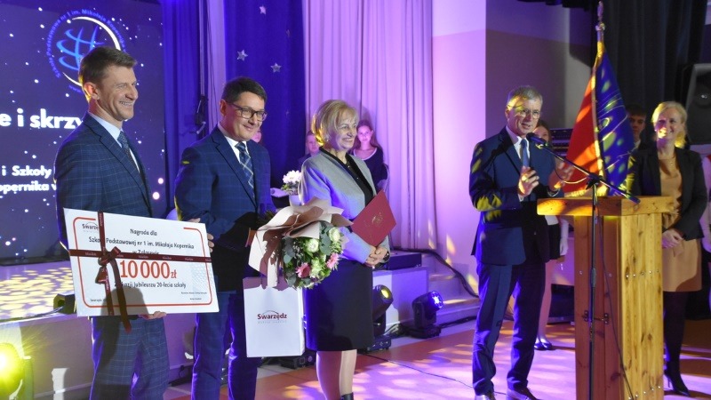 Jubileusz 20-lecia Szkoły Podstawowej nr 1 i Gimnazjum im. Mikołaja Kopernika w Zalasewie