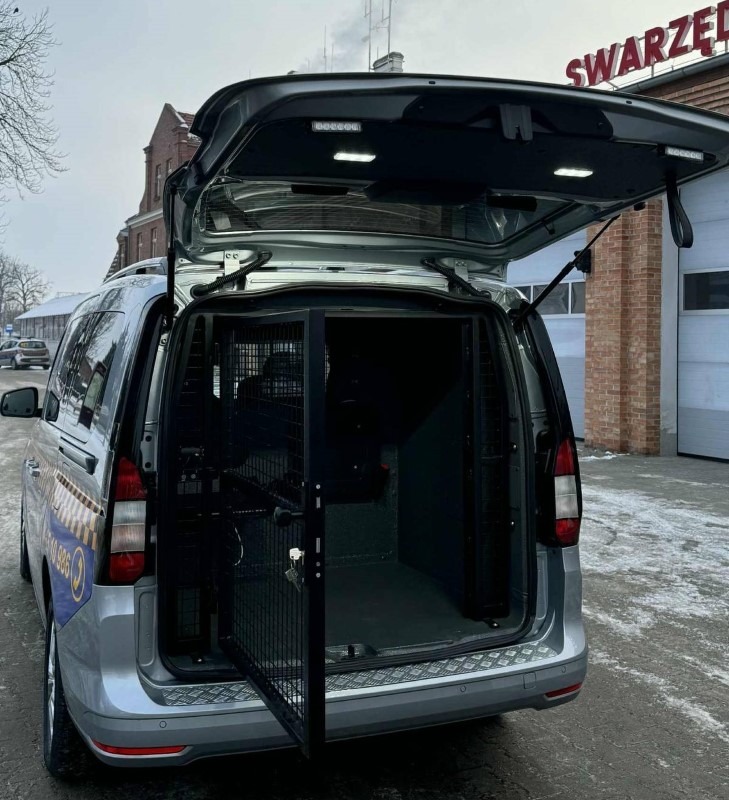 Nowy radiowóz trafił do Straży Miejskiej w Swarzędzu