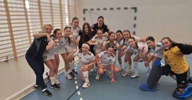 Juniorki młodsze Swarka Halowymi Mistrzyniami Polski