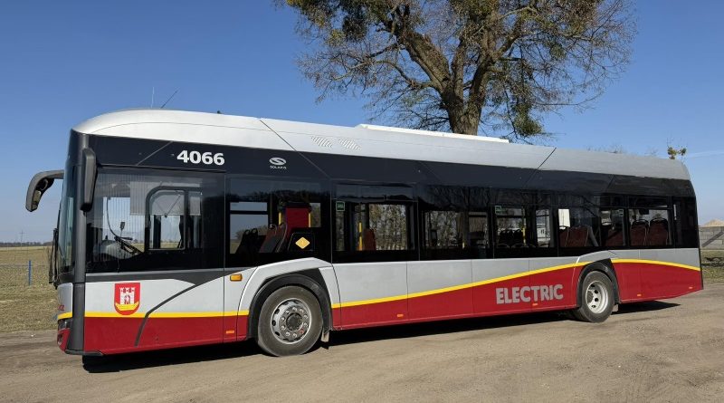 Nowy autobus elektryczny w taborze SKA