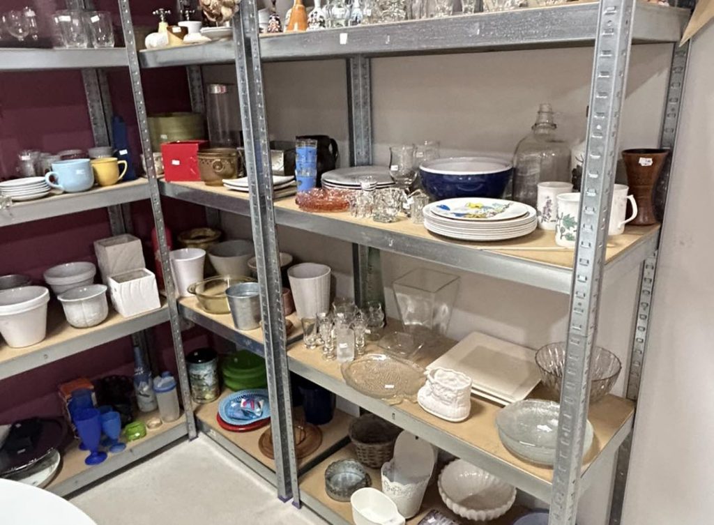 Sklep Fundacji Nasz Dom już w Swarzędzu - rzeczy używane