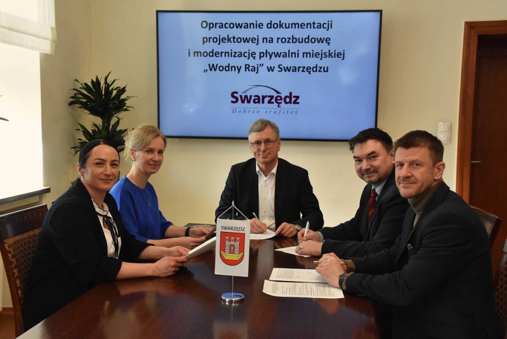 Rozbudowa pływalni Wodny Raj w Swarzędzu – umowa na projekt