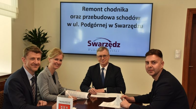 Remont chodnika i przebudowa schodów przy ul. Podgórnej