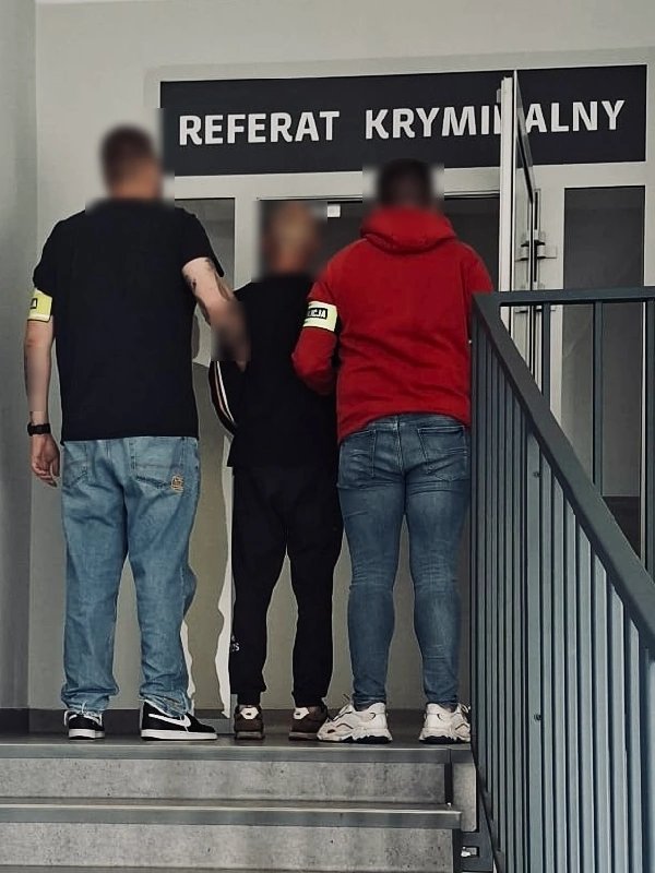 Kradzież rozbójnicza w Swarzędzu. Zatrzymany użył gazu